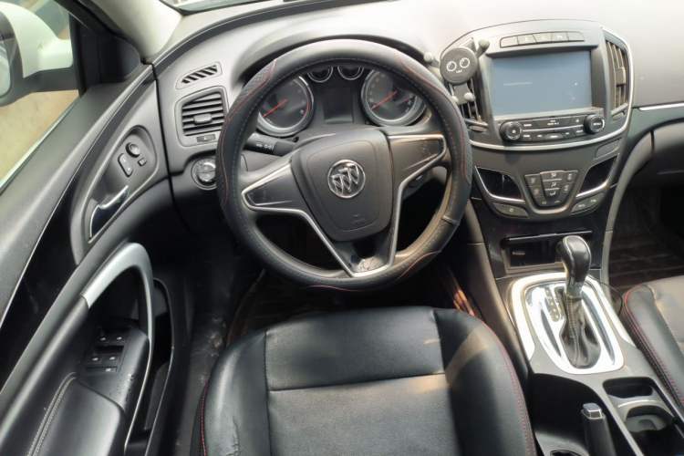 Used Buick Regal 2015 1.6T Leading Technology Model Steering Wheel