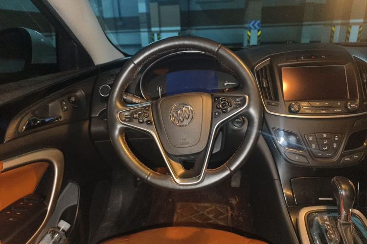 Used Buick Regal 2015 1.6T Elite Tech Model Steering Wheel