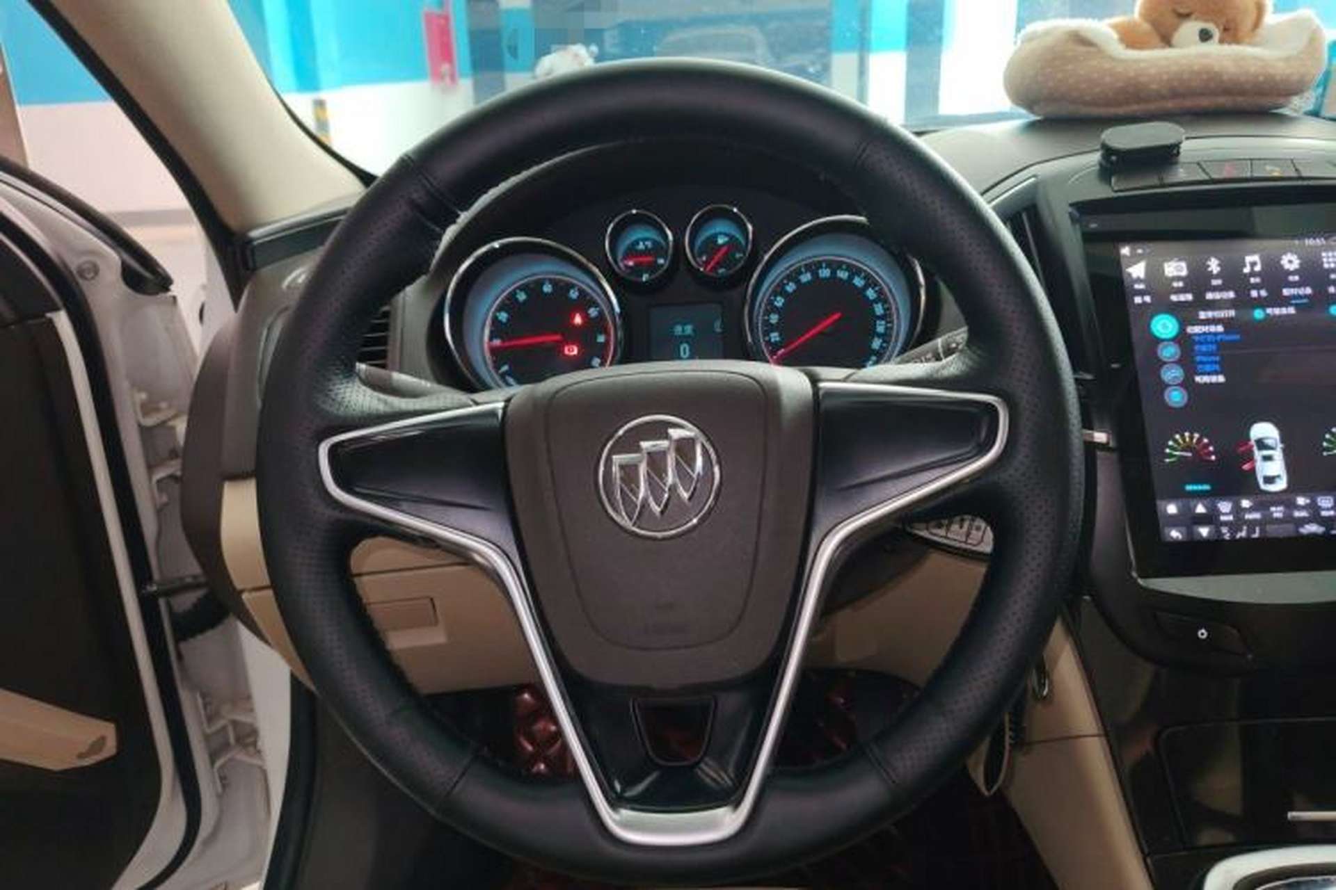 Used Buick Regal 2015 2.0L Leading Fashion Edition Steering Wheel