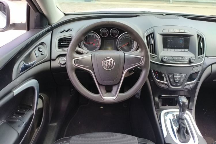 Used Buick Regal 2015 1.6T Leading Technology Model Steering Wheel