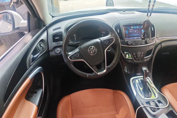 Used Buick Regal 2015 1.6T Elite Tech Model Steering Wheel