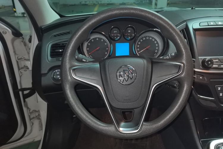 Used Buick Regal 2015 1.6T Leading Technology Model Steering Wheel