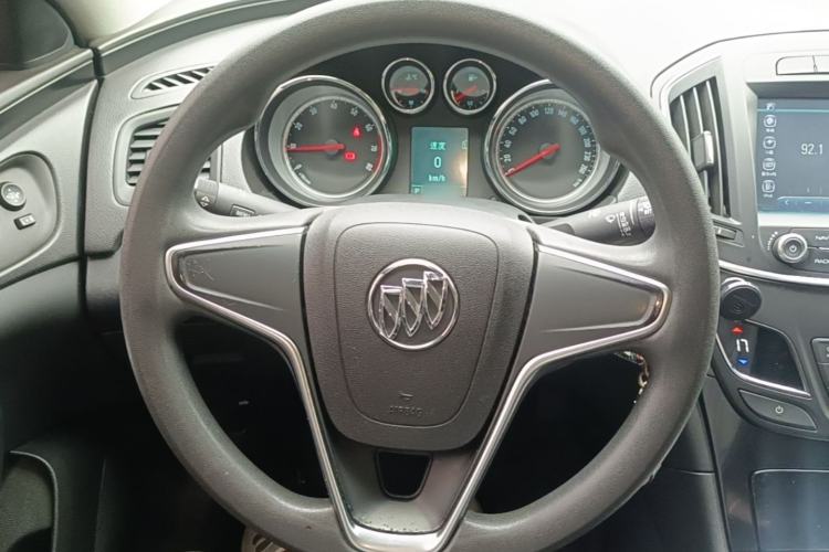 Used Buick Regal 2015 1.6T Leading Technology Model Steering Wheel