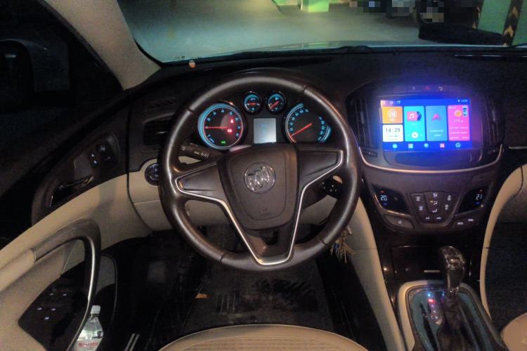 Used Buick Regal 2015 2.0L Leading Fashion Edition Steering Wheel