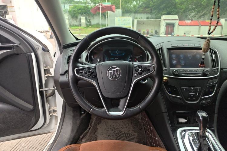 Used Buick Regal 2015 1.6T Elite Tech Model Steering Wheel