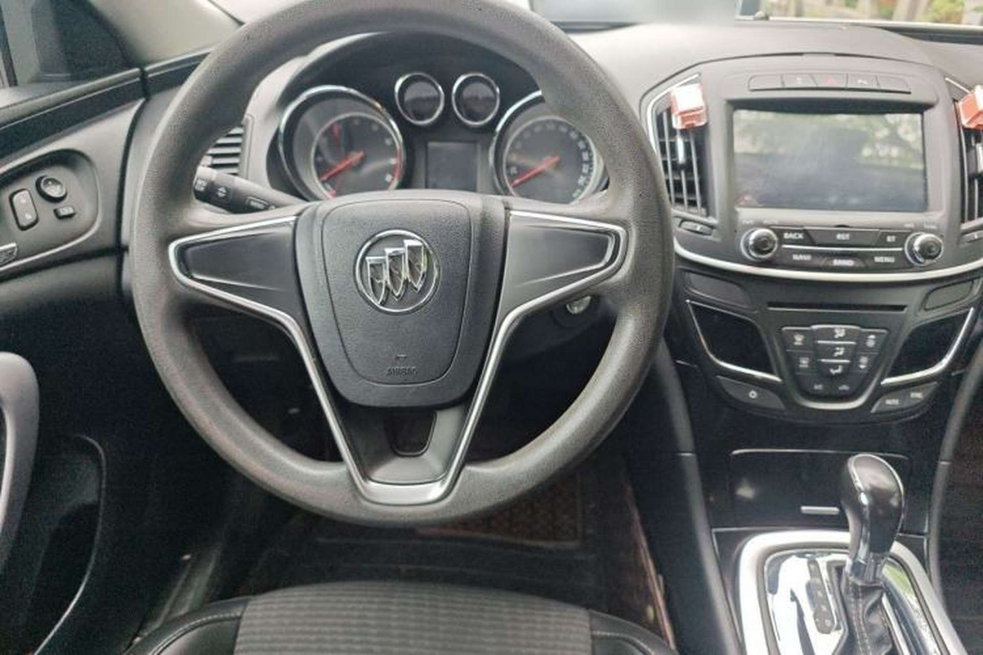 Used Buick Regal 2015 1.6T Leading Technology Model Steering Wheel