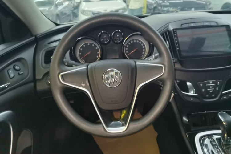 Used Buick Regal 2015 1.6T Leading Technology Model Steering Wheel