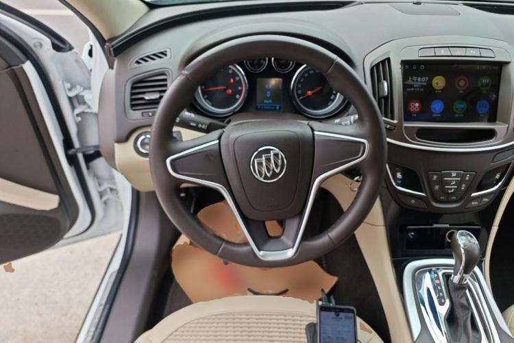 Used Buick Regal 2015 2.0L Leading Fashion Edition Steering Wheel