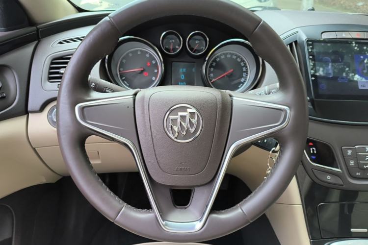 Used Buick Regal 2015 2.0L Leading Fashion Edition Steering Wheel