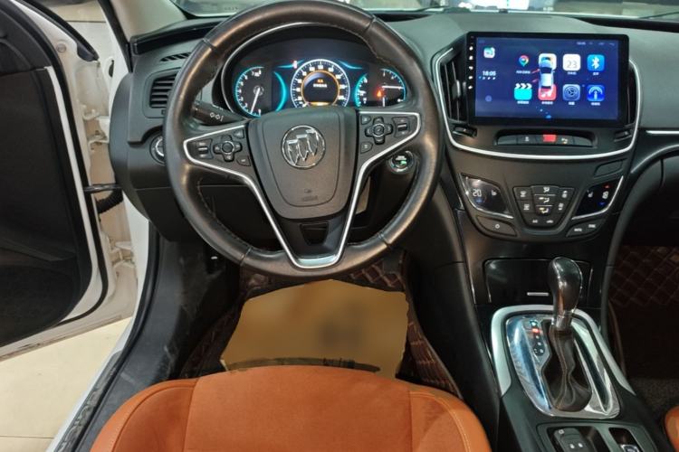 Used Buick Regal 2015 1.6T Elite Tech Model Steering Wheel