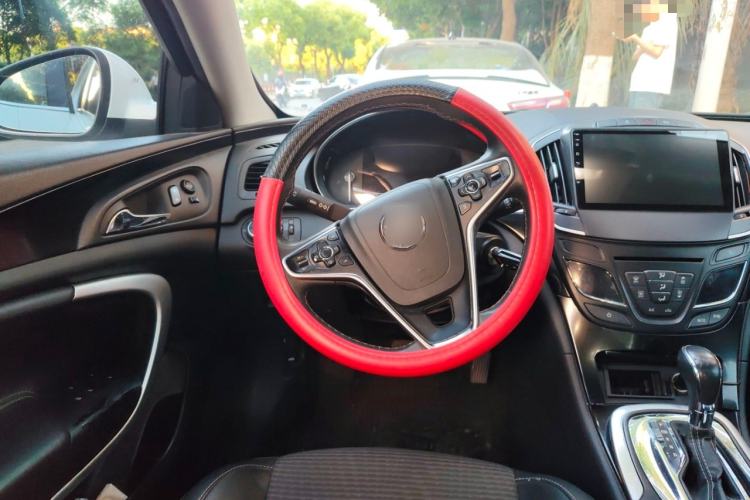 Used Buick Regal 2015 1.6T Leading Technology Model Steering Wheel