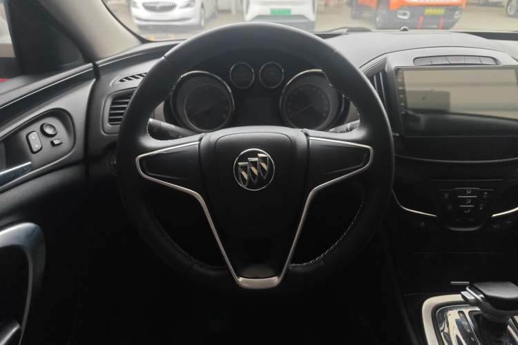 Used Buick Regal 2015 1.6T Leading Technology Model Steering Wheel