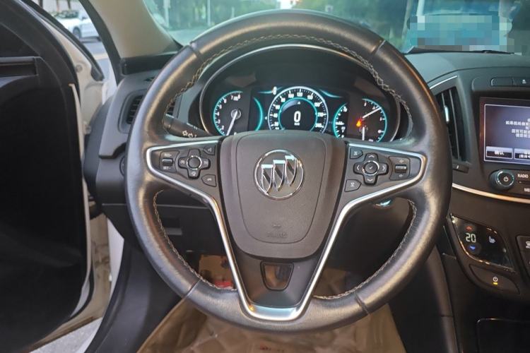 Used Buick Regal 2015 1.6T Elite Tech Model Steering Wheel