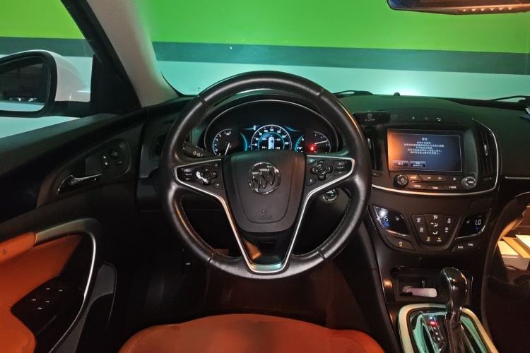 Used Buick Regal 2015 1.6T Elite Tech Model Steering Wheel