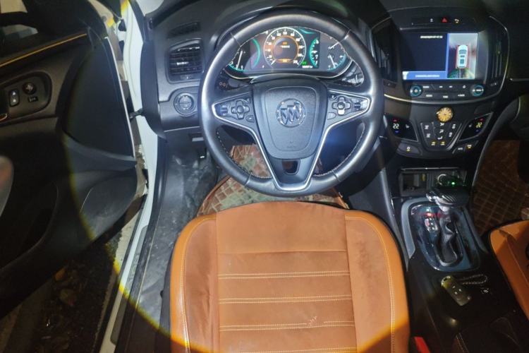 Used Buick Regal 2015 1.6T Elite Tech Model Steering Wheel