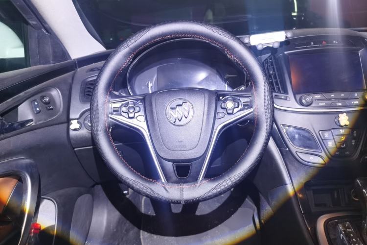 Used Buick Regal 2015 1.6T Elite Tech Model Steering Wheel