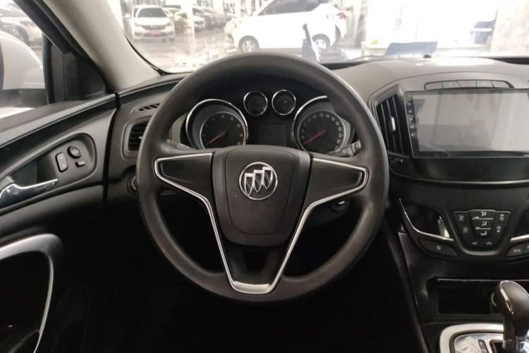 Used Buick Regal 2015 1.6T Leading Technology Model Steering Wheel