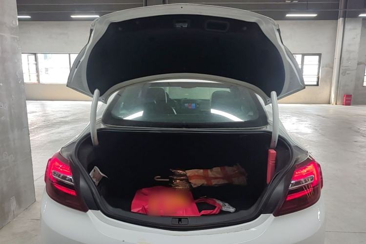 Used Buick Regal 2015 1.6T Leading Technology Model Trunk