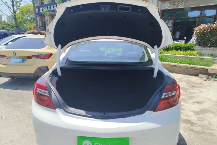 Used Buick Regal 2015 1.6T Elite Tech Model Trunk