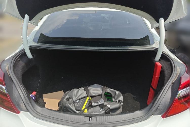 Used Buick Regal 2015 1.6T Elite Tech Model Trunk