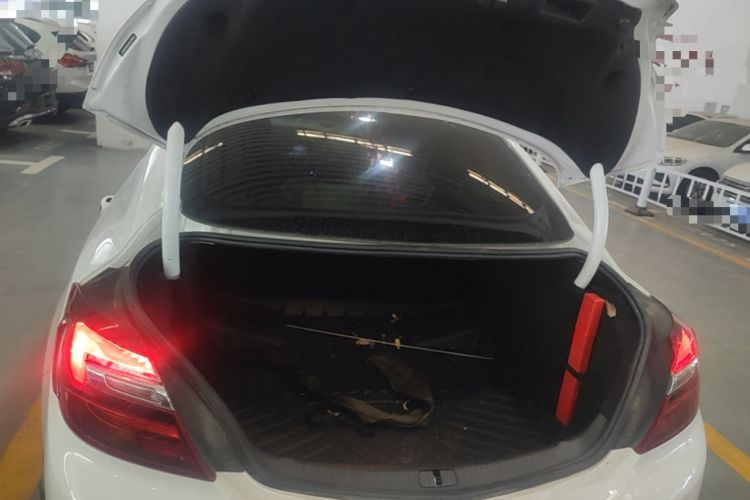 Used Buick Regal 2015 1.6T Elite Tech Model Trunk