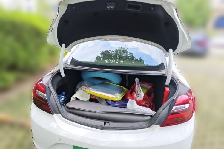 Used Buick Regal 2015 2.0L Leading Fashion Edition Trunk