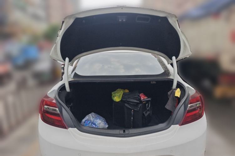 Used Buick Regal 2015 1.6T Leading Technology Model Trunk