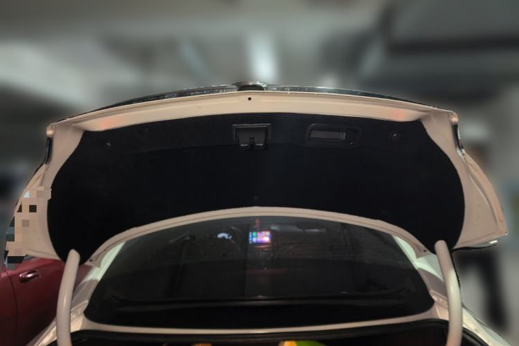 Used Buick Regal 2015 1.6T Elite Tech Model Trunk