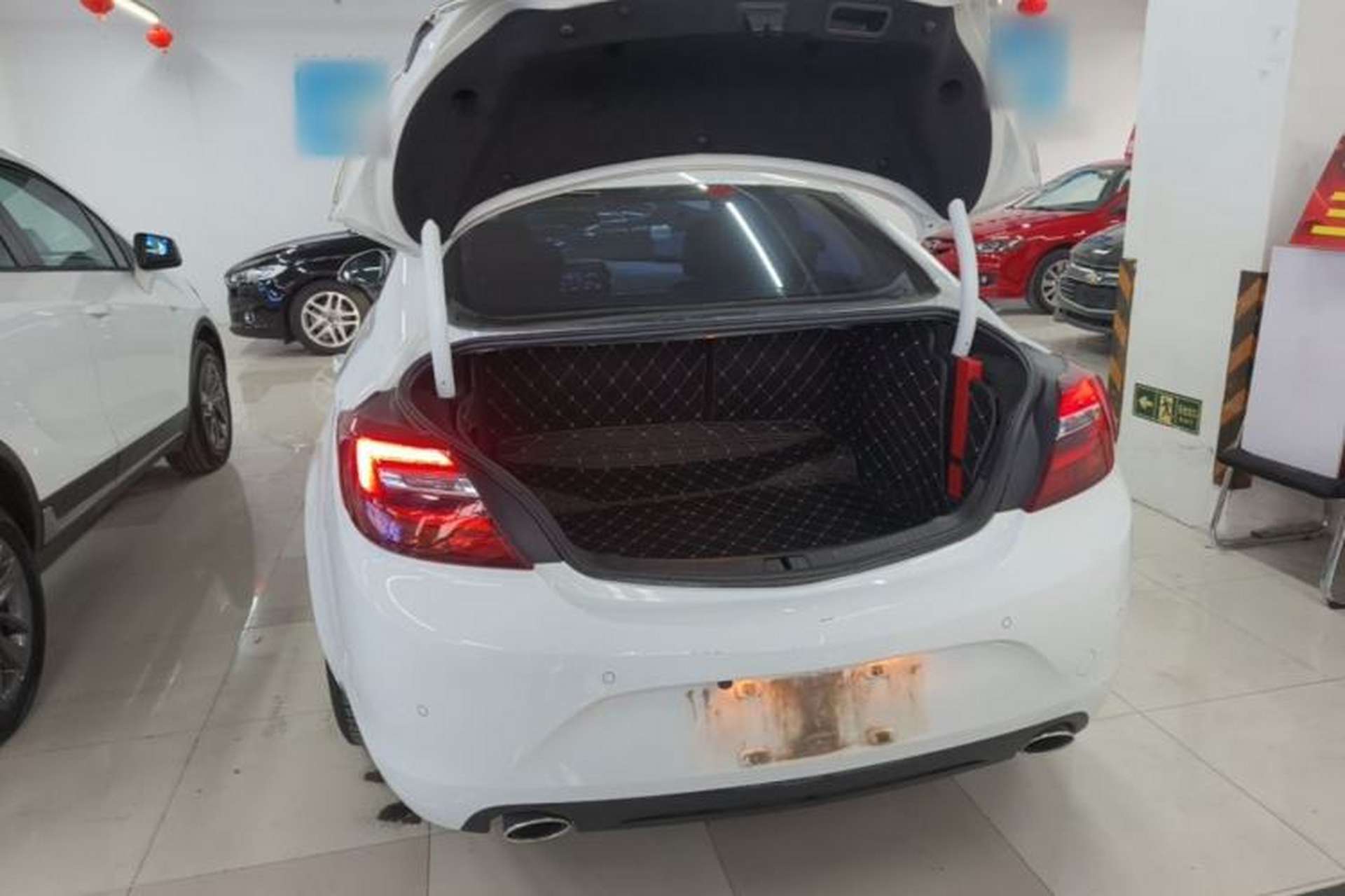 Used Buick Regal 2015 1.6T Leading Technology Model Trunk