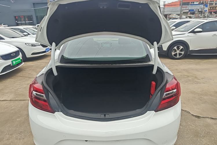 Used Buick Regal 2015 1.6T Leading Technology Model Trunk