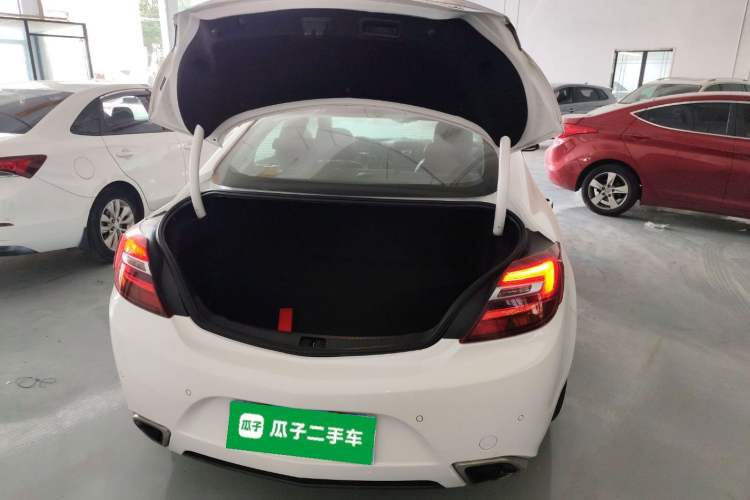 Used Buick Regal 2015 GS 2.0T Grand Sport Edition Trunk