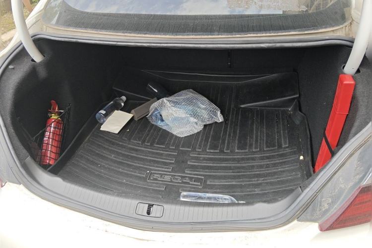 Used Buick Regal 2015 1.6T Elite Tech Model Trunk