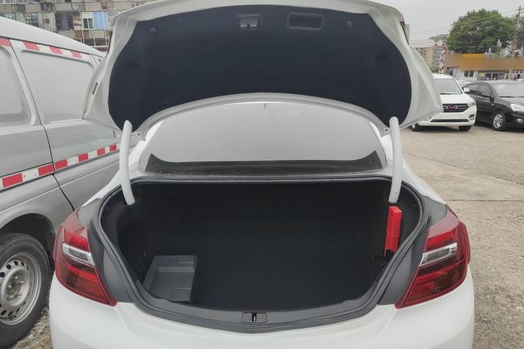Used Buick Regal 2015 1.6T Elite Tech Model Trunk