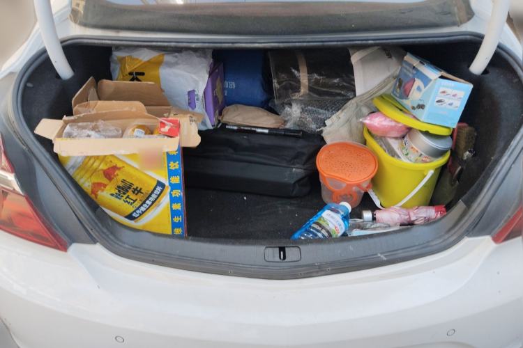 Used Buick Regal 2015 2.0L Elite Fashion Edition Trunk