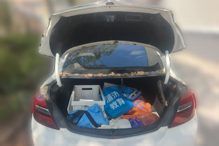Used Buick Regal 2015 2.0L Leading Fashion Edition Trunk
