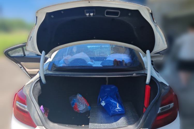 Used Buick Regal 2015 2.0L Leading Fashion Edition Trunk