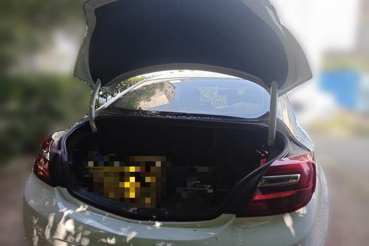 Used Buick Regal 2015 2.0L Leading Fashion Edition Trunk