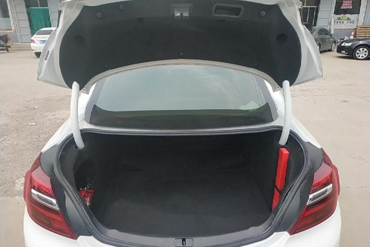 Used Buick Regal 2015 1.6T Elite Tech Model Trunk