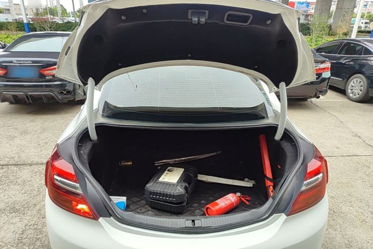 Used Buick Regal 2015 1.6T Elite Tech Model Trunk