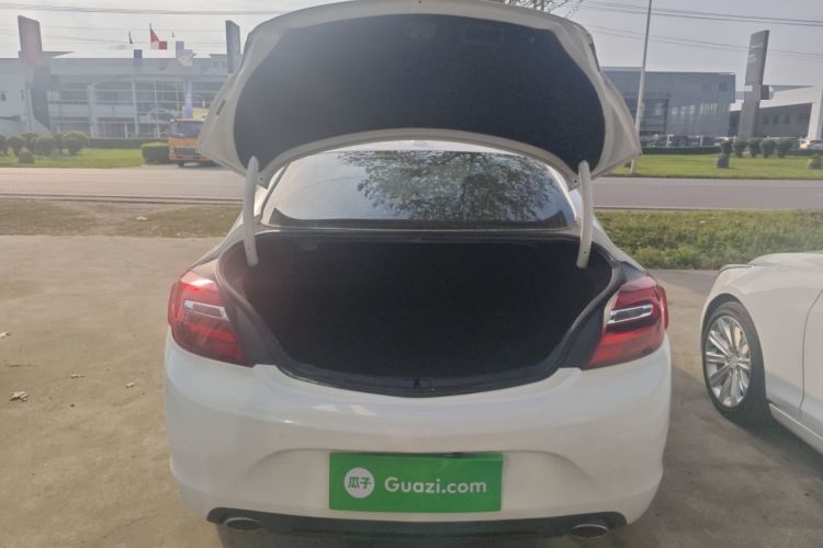 Used Buick Regal 2015 1.6T Elite Tech Model Trunk