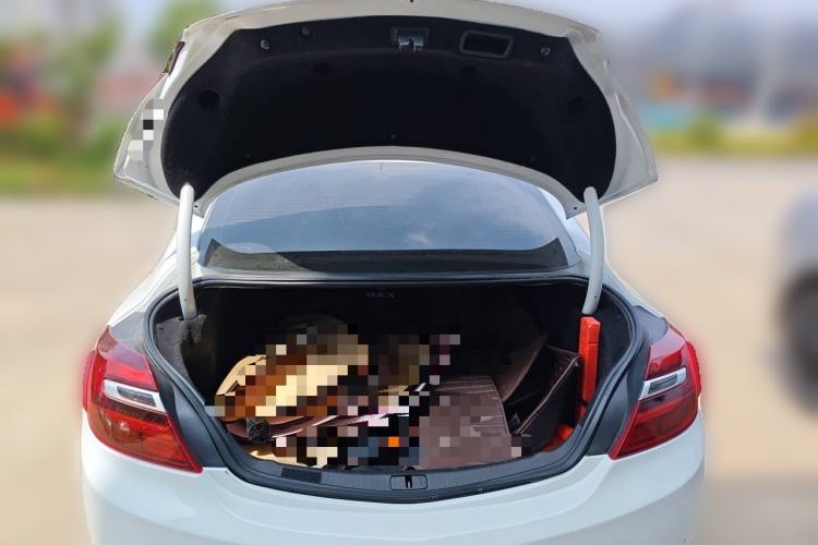 Used Buick Regal 2015 GS 2.0T Grand Sport Edition Trunk