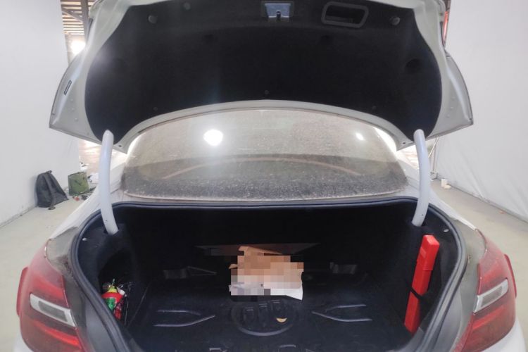 Used Buick Regal 2015 1.6T Leading Technology Model Trunk