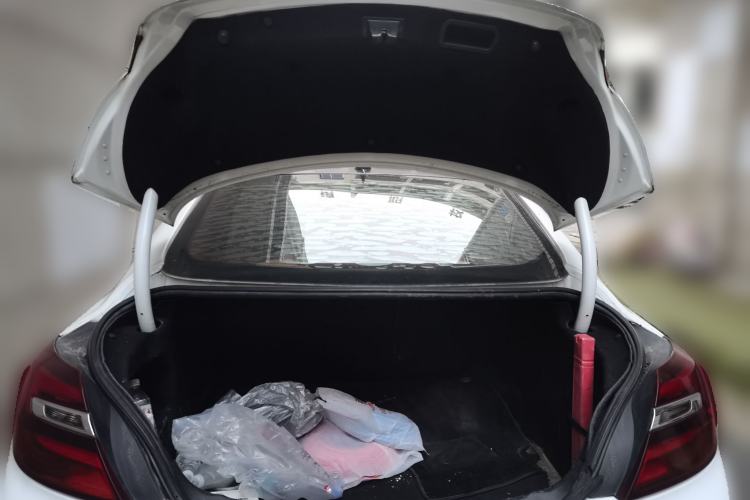 Used Buick Regal 2015 1.6T Elite Tech Model Trunk