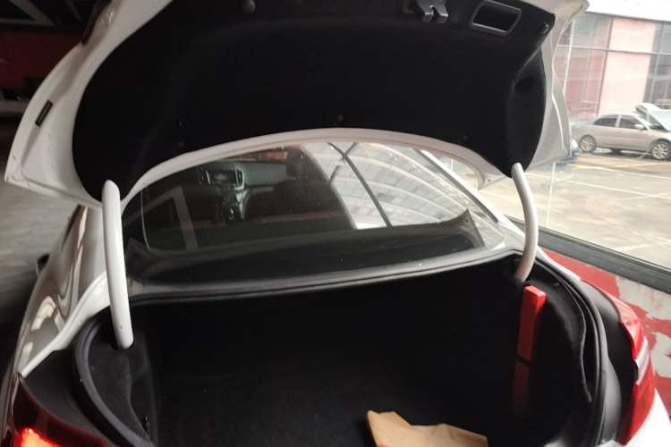 Used Buick Regal 2015 1.6T Elite Tech Model Trunk