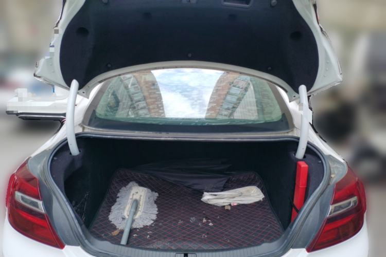 Used Buick Regal 2015 1.6T Leading Technology Model Trunk