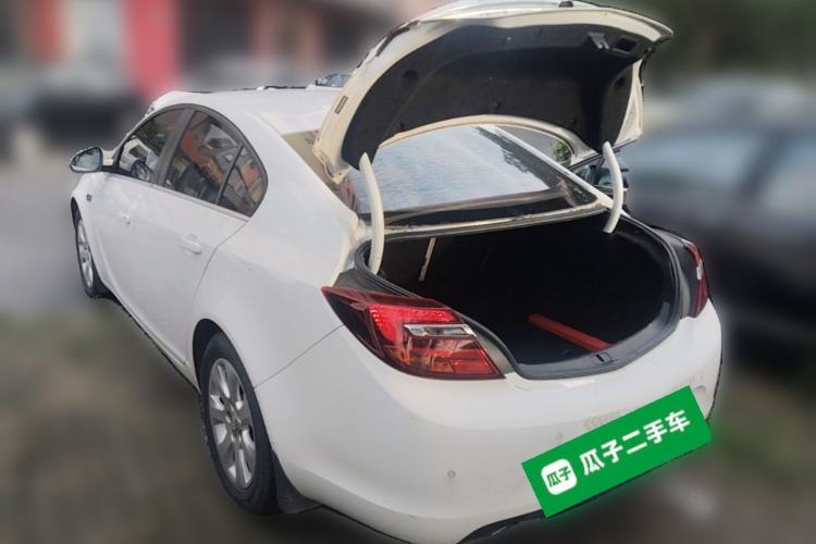 Used Buick Regal 2015 2.0L Leading Fashion Edition Trunk