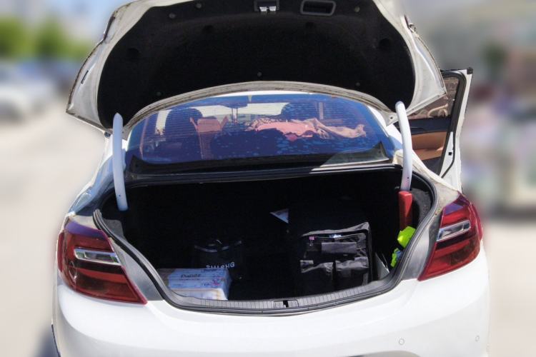 Used Buick Regal 2015 1.6T Elite Tech Model Trunk