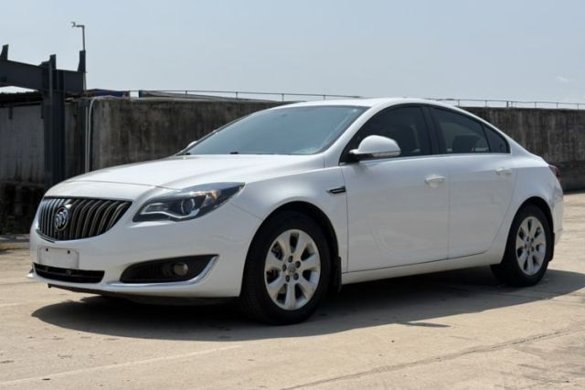 Used Buick Regal 2015 2.0L Leading Fashion Edition