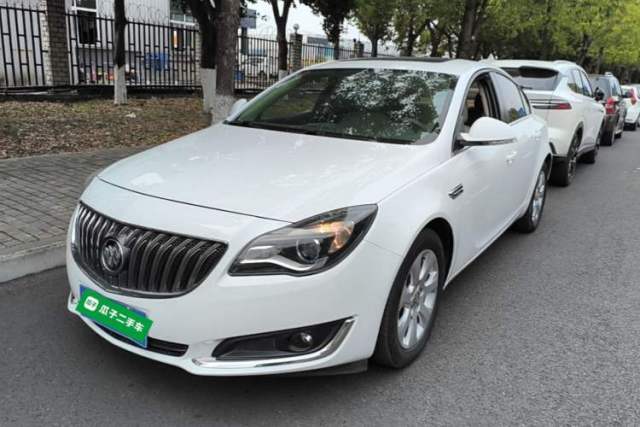 Used Buick Regal 2015 2.0L Leading Fashion Edition