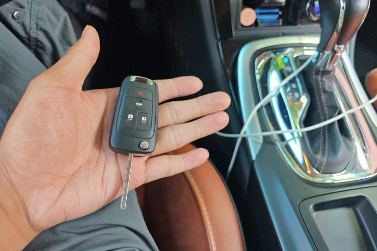 Used Buick Regal 2015 GS 2.0T Grand Sport Edition Vehicle Key